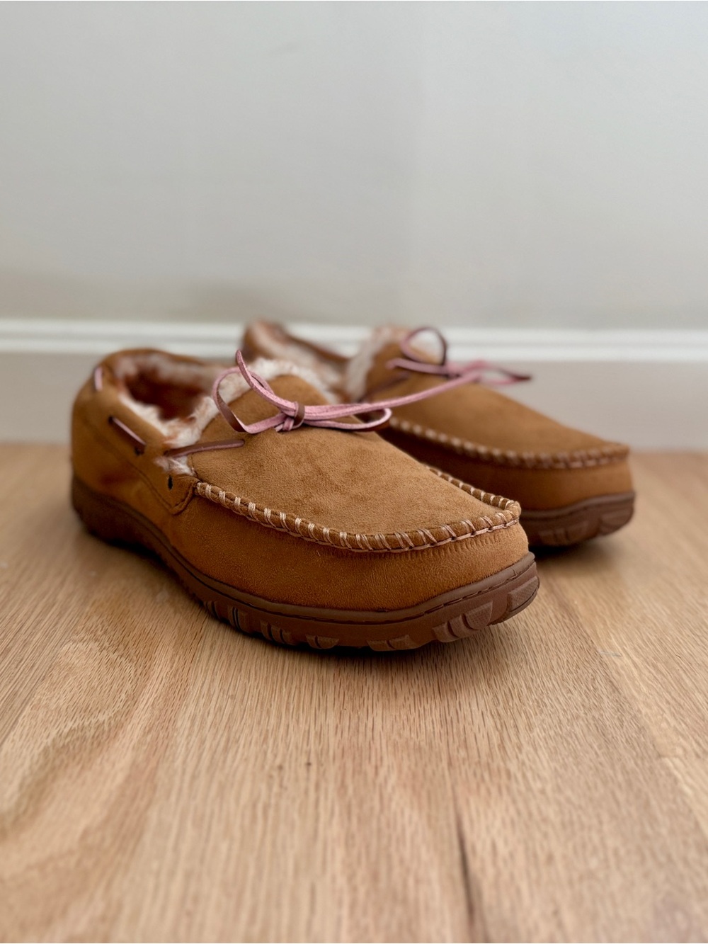 Men's Brown Moccasin Slippers with Faux Fur Lining, size 11